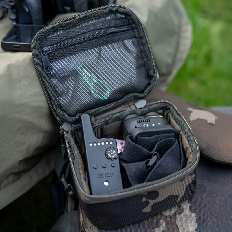 Korda Compac 100 Tackle Pouch Dark Kamo